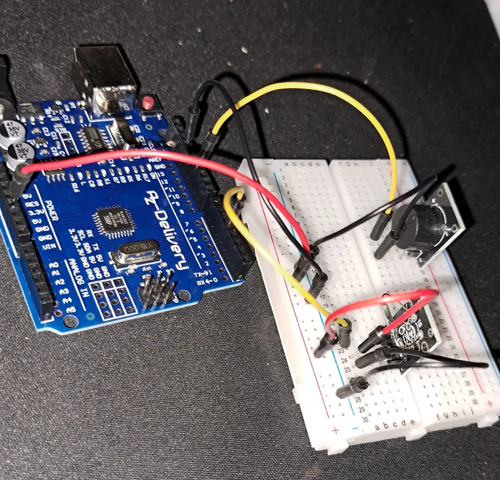 Verein Natur und Technik e. V. übergibt Experimentierkasten an den Jugendtreff Timeout
