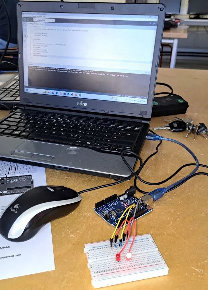 Verein Natur und Technik e. V. übergibt Experimentierkasten an den Jugendtreff Timeout