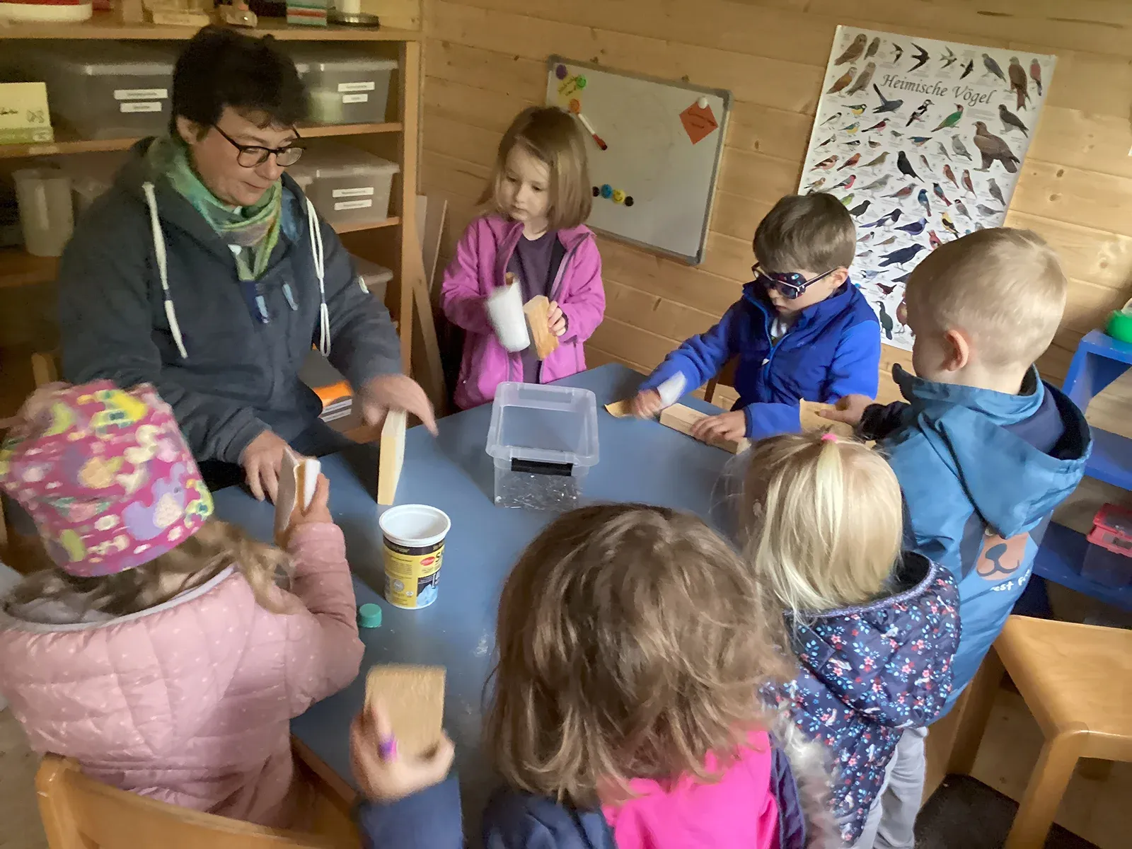 Holzwerkstatt im Forscherhaus – Familienzentrum St. Martin stärkt MINT-Bildung