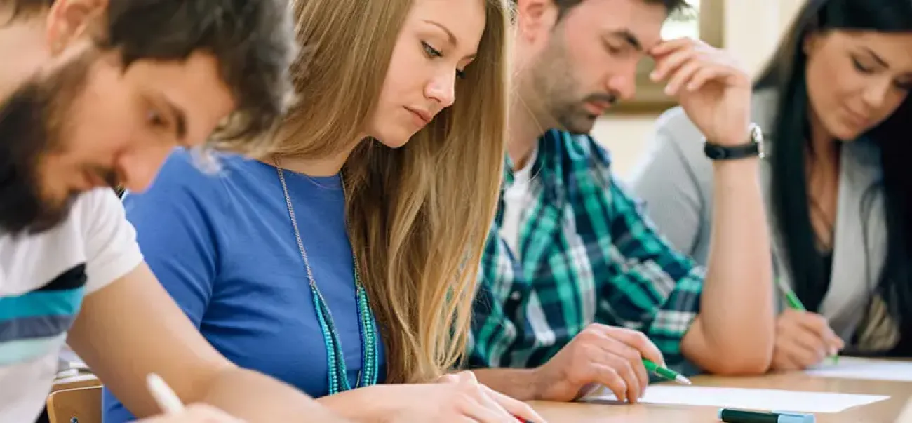 natur-technik-mint-berufe-foerderung-hoexter-jugendliche_schule